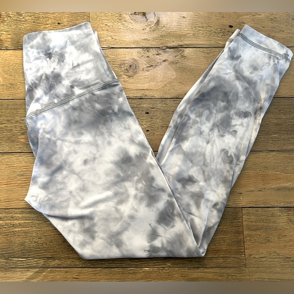 LULULEMON DIAMOND DYE Gray and white Align Leggings Buttery soft - Picture 4 of 8